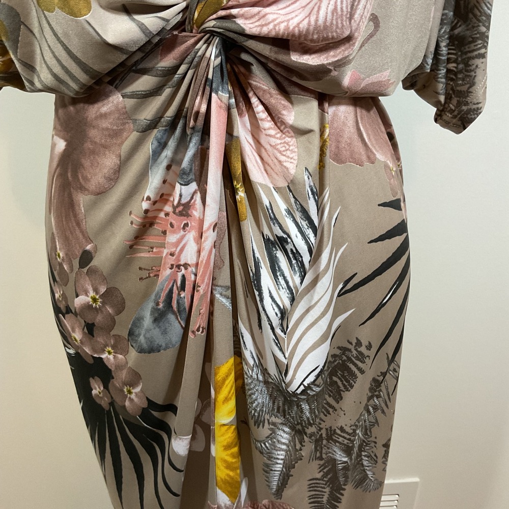 Karlie Dress Women S Taupe Tropical Twist Front Batwing Sleeve Resort Cocktail - Picture 8 of 15